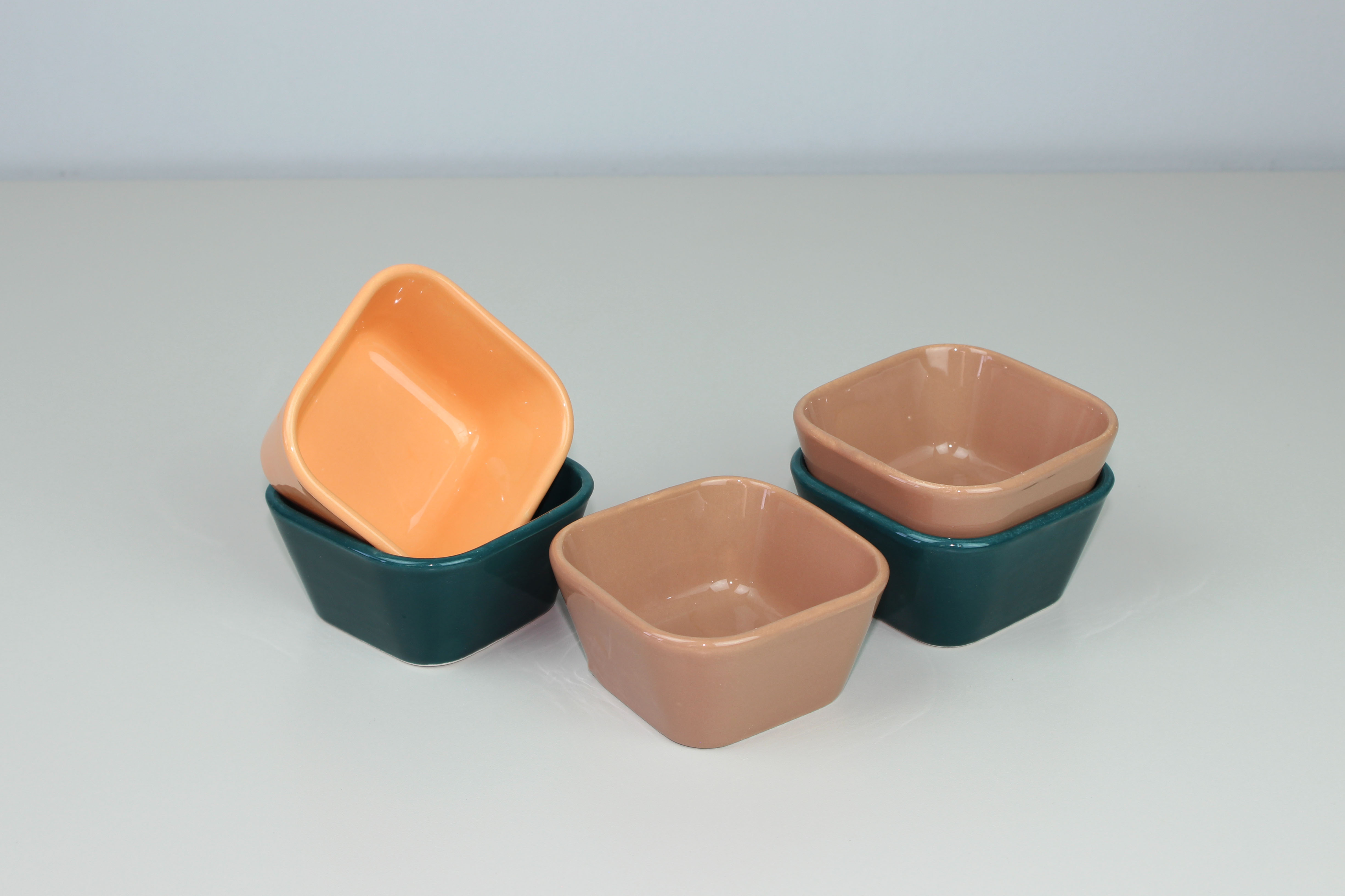 RECTANGULAR SNACK BOWL 8CM